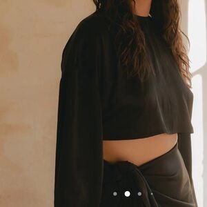 B. Freedom Simona cropped top nwt
